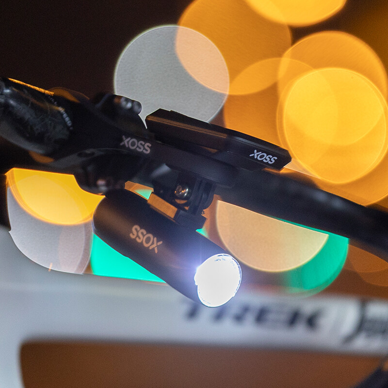 XOSS XL-400 Bike Headlight Torch Light Waterproof USB Rechargeable Bicycle Front Light 400 LM Cycling LED Headlight 2000 mAh Flashlight MTB Handle Lamp